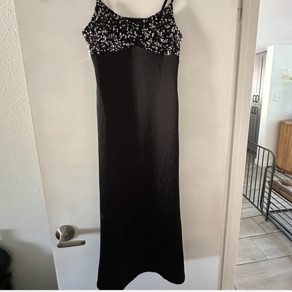 House of Harlow 1960 Black Sequin Maxi Dress